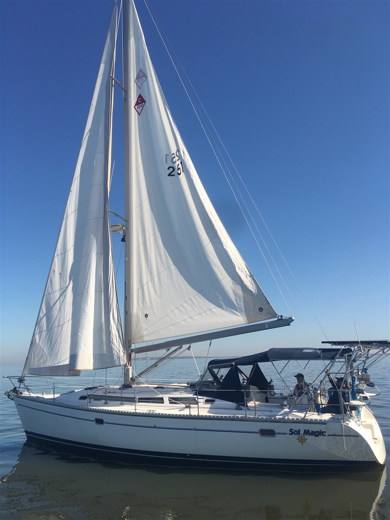 Lloyd Nicholson under full sail (Not)